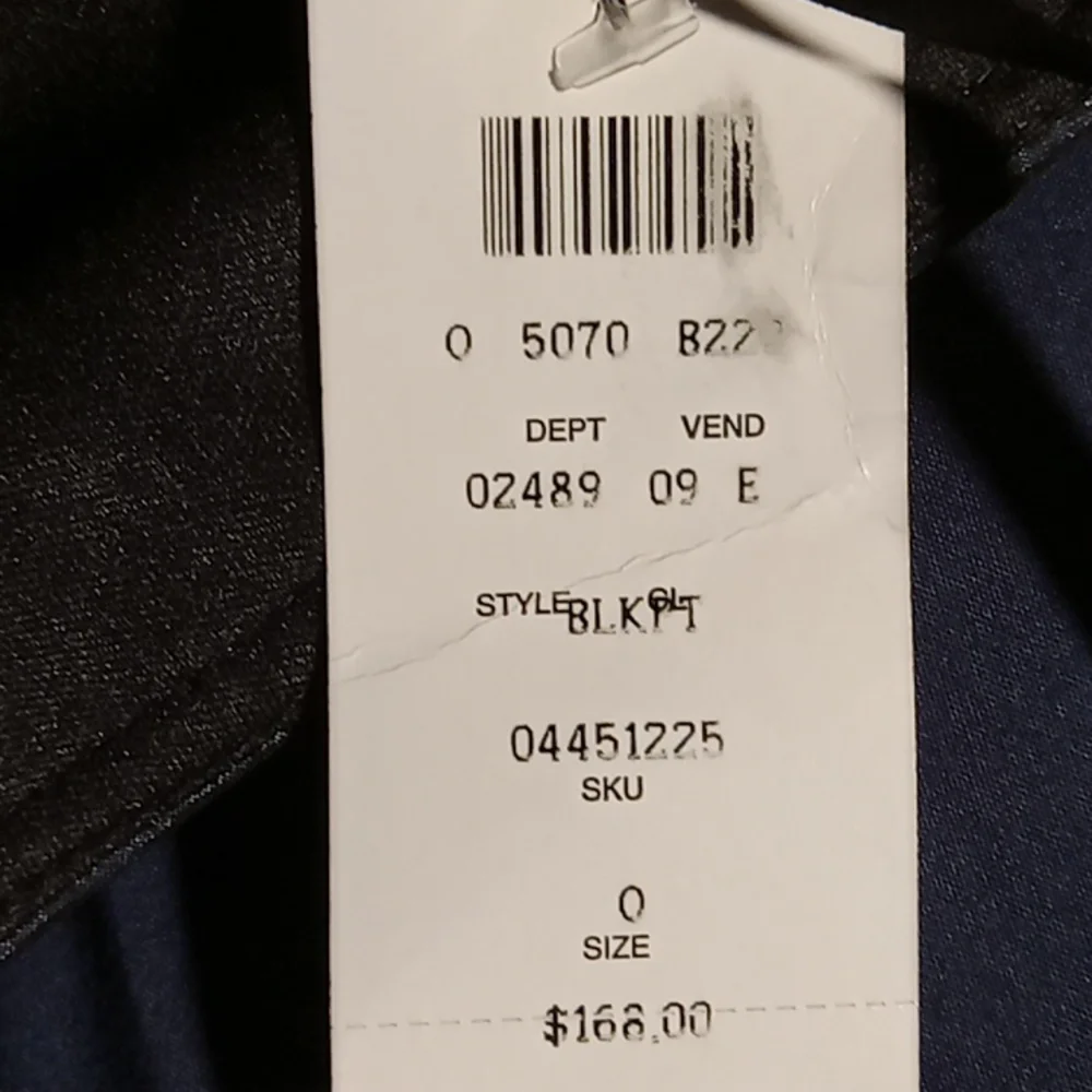 Cache Dress - Picture 5 of 5